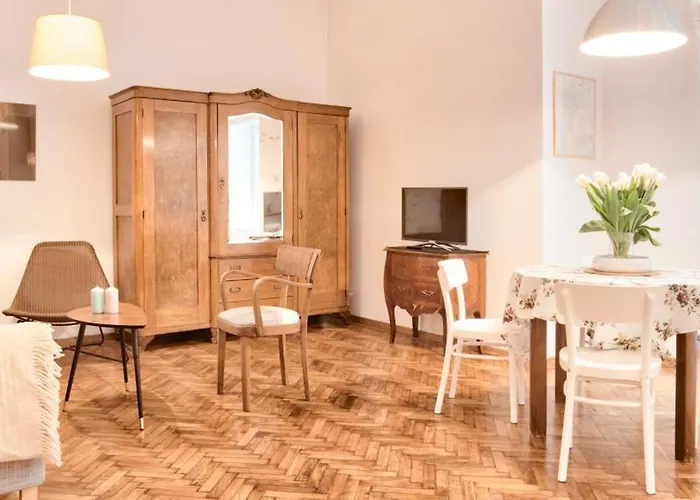 Zacisze Street Lägenhet